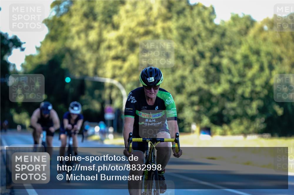 07.09.2025 - 19. Norderstedt Triathlon Michael Burmester http://msf.ph/oto/8832998 07.09.2025 16:25:18 Radfahren 912, 1547 meine-sportfotos.de