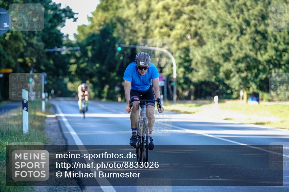 07.09.2025 - 19. Norderstedt Triathlon Michael Burmester http://msf.ph/oto/8833026 07.09.2025 16:26:00 Radfahren 383 meine-sportfotos.de
