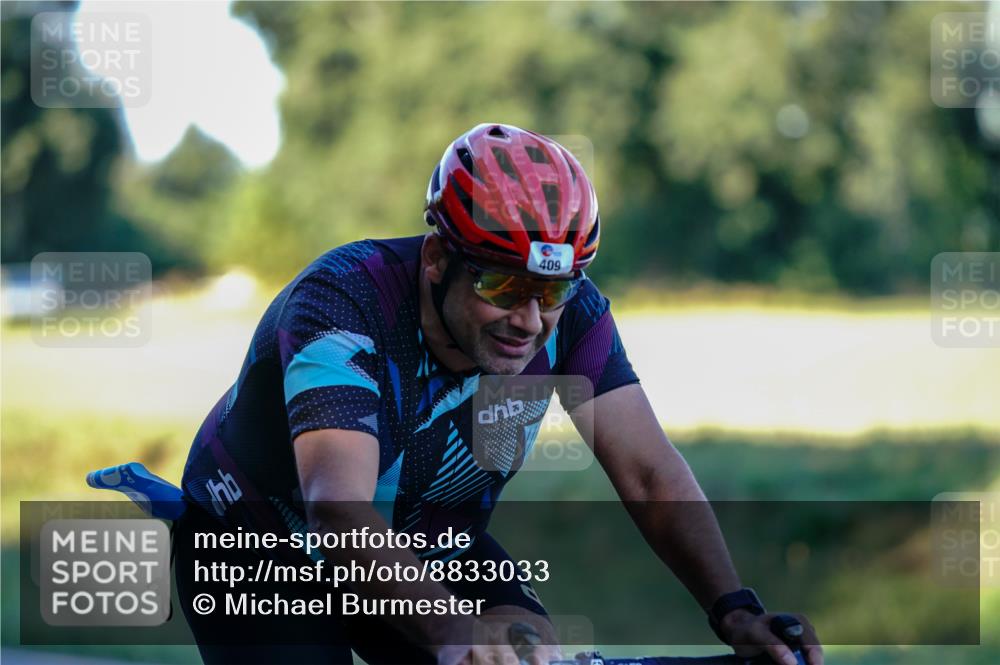 07.09.2025 - 19. Norderstedt Triathlon Michael Burmester http://msf.ph/oto/8833033 07.09.2025 16:26:39 Radfahren 409 meine-sportfotos.de