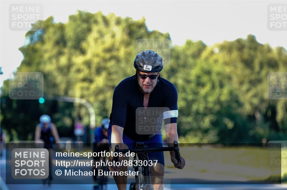 07.09.2025 - 19. Norderstedt Triathlon Michael Burmester http://msf.ph/oto/8833037 07.09.2025 16:27:06 Radfahren 380, 1516 meine-sportfotos.de