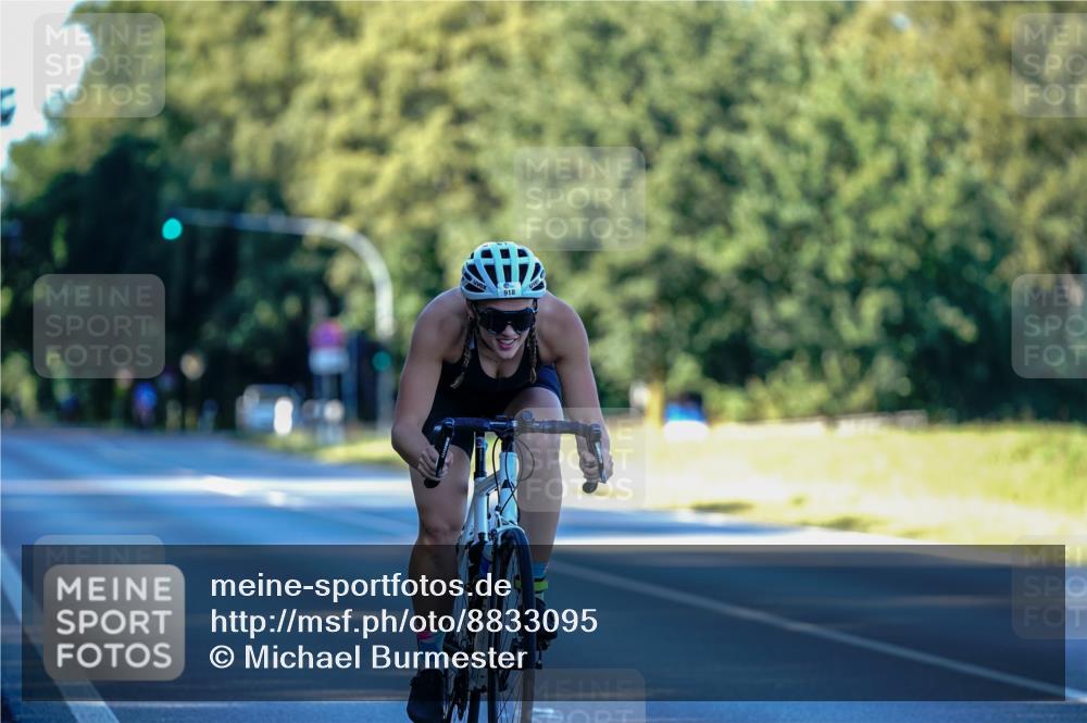 07.09.2025 - 19. Norderstedt Triathlon Michael Burmester http://msf.ph/oto/8833095 07.09.2025 16:30:51 Radfahren 918 meine-sportfotos.de