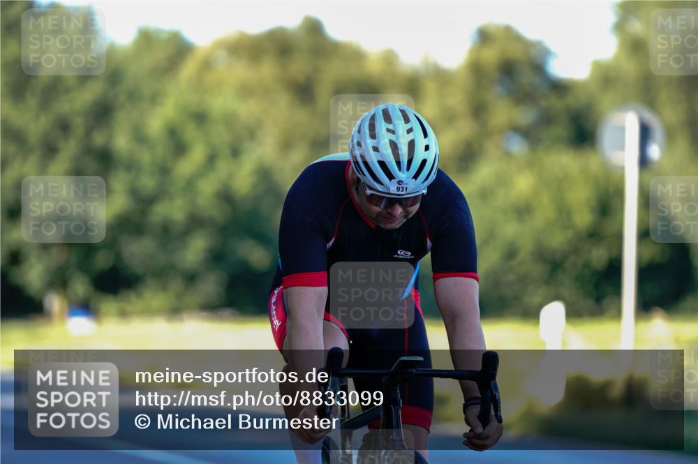 07.09.2025 - 19. Norderstedt Triathlon Michael Burmester http://msf.ph/oto/8833099 07.09.2025 16:31:16 Radfahren 931 meine-sportfotos.de
