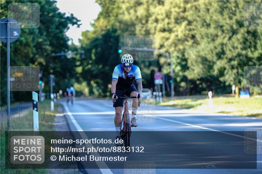 07.09.2025 - 19. Norderstedt Triathlon Michael Burmester http://msf.ph/oto/8833132 07.09.2025 16:34:52 Radfahren 1400 meine-sportfotos.de