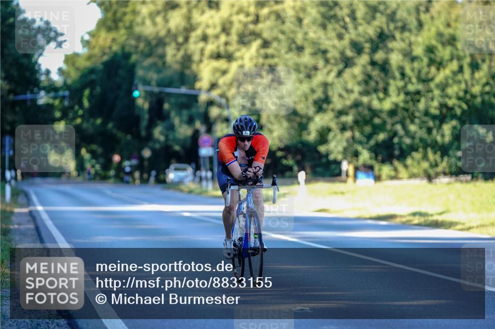 07.09.2025 - 19. Norderstedt Triathlon Michael Burmester http://msf.ph/oto/8833155 07.09.2025 16:36:32 Radfahren 412, 1524 meine-sportfotos.de