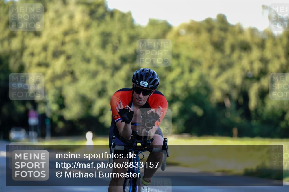 07.09.2025 - 19. Norderstedt Triathlon Michael Burmester http://msf.ph/oto/8833157 07.09.2025 16:36:33 Radfahren 412 meine-sportfotos.de