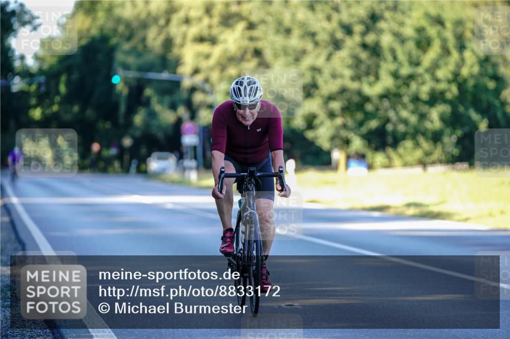 07.09.2025 - 19. Norderstedt Triathlon Michael Burmester http://msf.ph/oto/8833172 07.09.2025 16:37:30 Radfahren 1515 meine-sportfotos.de