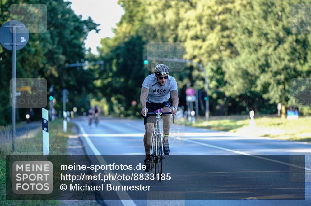 07.09.2025 - 19. Norderstedt Triathlon Michael Burmester http://msf.ph/oto/8833185 07.09.2025 16:38:23 Radfahren 429, 925 meine-sportfotos.de