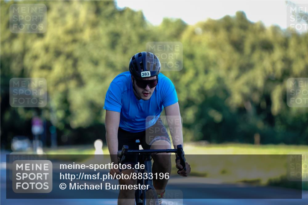 07.09.2025 - 19. Norderstedt Triathlon Michael Burmester http://msf.ph/oto/8833196 07.09.2025 16:39:59 Radfahren 383 meine-sportfotos.de