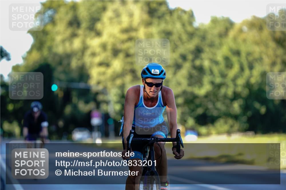 07.09.2025 - 19. Norderstedt Triathlon Michael Burmester http://msf.ph/oto/8833201 07.09.2025 16:40:03 Radfahren 383, 1423 meine-sportfotos.de