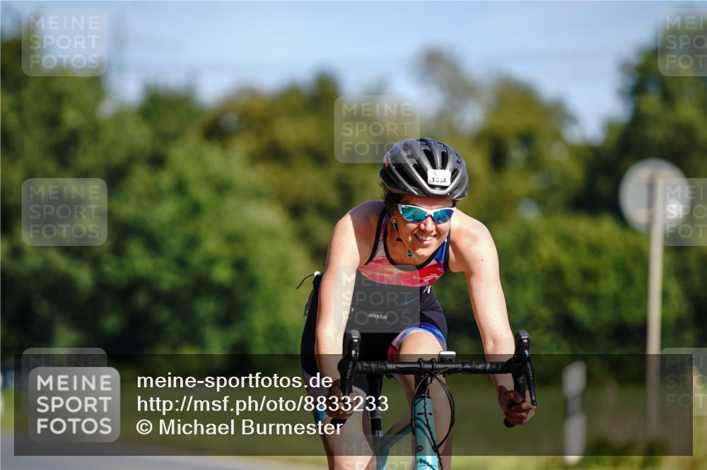 07.09.2025 - 19. Norderstedt Triathlon Michael Burmester http://msf.ph/oto/8833233 07.09.2025 11:44:29 Radfahren 1334 meine-sportfotos.de