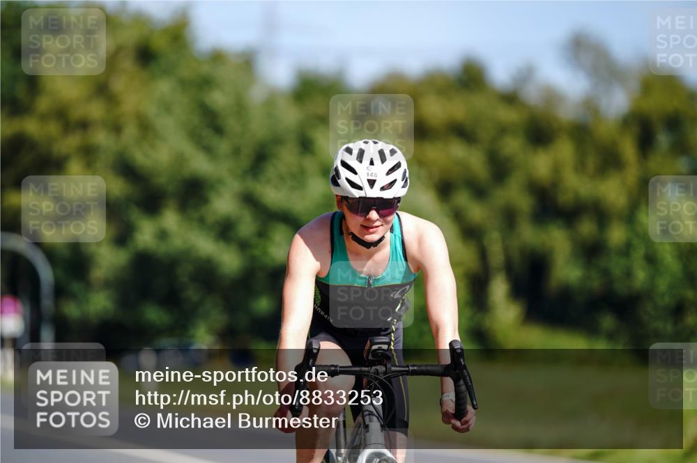 07.09.2025 - 19. Norderstedt Triathlon Michael Burmester http://msf.ph/oto/8833253 07.09.2025 11:44:58 Radfahren 148 meine-sportfotos.de