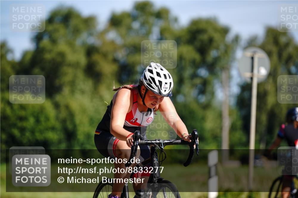 07.09.2025 - 19. Norderstedt Triathlon Michael Burmester http://msf.ph/oto/8833277 07.09.2025 11:46:30 Radfahren 237, 1197 meine-sportfotos.de
