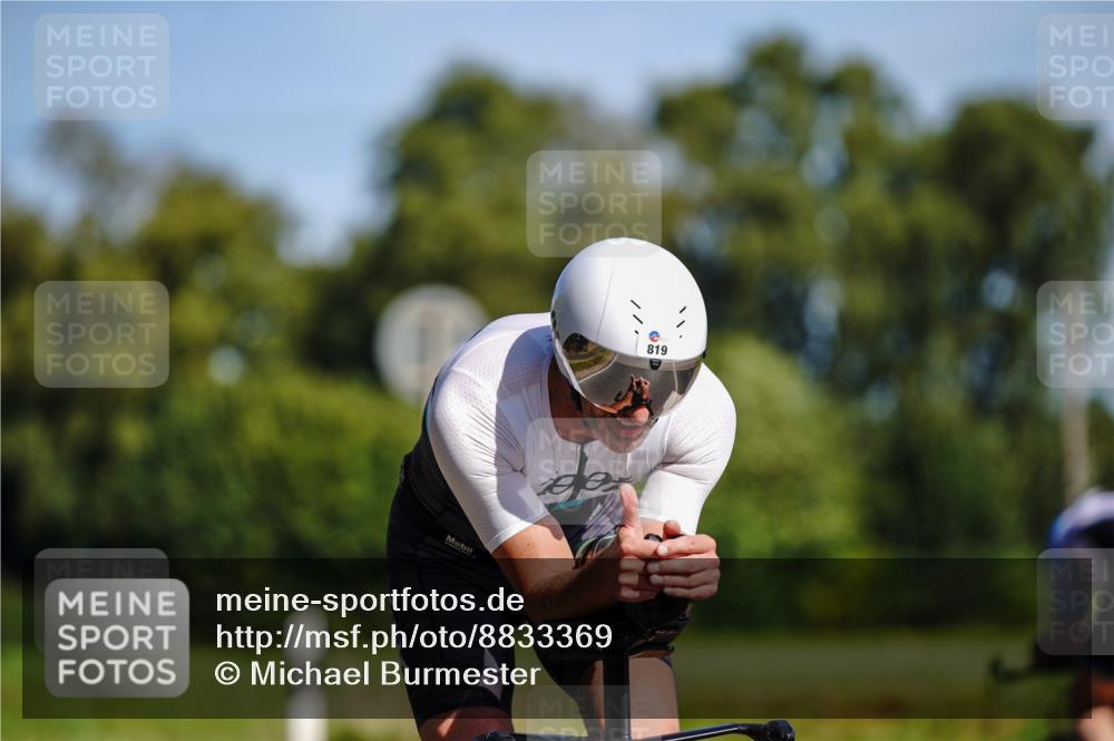 07.09.2025 - 19. Norderstedt Triathlon Michael Burmester http://msf.ph/oto/8833369 07.09.2025 11:50:16 Radfahren 228, 819 meine-sportfotos.de