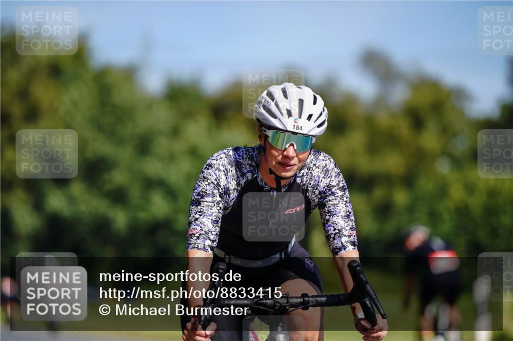 07.09.2025 - 19. Norderstedt Triathlon Michael Burmester http://msf.ph/oto/8833415 07.09.2025 11:52:20 Radfahren 184, 719 meine-sportfotos.de