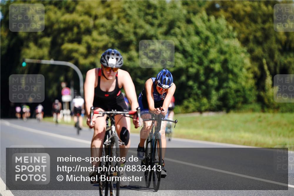 07.09.2025 - 19. Norderstedt Triathlon Michael Burmester http://msf.ph/oto/8833443 07.09.2025 11:53:41 Radfahren 168, 765, 846 meine-sportfotos.de