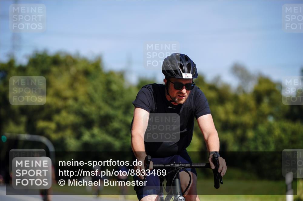 07.09.2025 - 19. Norderstedt Triathlon Michael Burmester http://msf.ph/oto/8833469 07.09.2025 11:54:19 Radfahren 287 meine-sportfotos.de