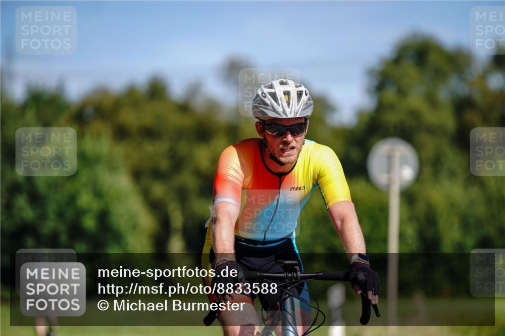 07.09.2025 - 19. Norderstedt Triathlon Michael Burmester http://msf.ph/oto/8833588 07.09.2025 12:03:21 Radfahren 761, 1329 meine-sportfotos.de