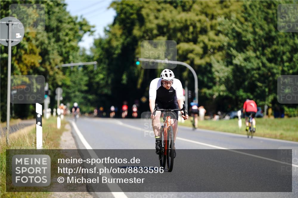 07.09.2025 - 19. Norderstedt Triathlon Michael Burmester http://msf.ph/oto/8833596 07.09.2025 12:03:27 Radfahren 849, 1387 meine-sportfotos.de