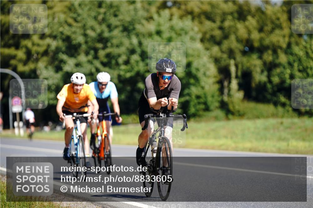 07.09.2025 - 19. Norderstedt Triathlon Michael Burmester http://msf.ph/oto/8833605 07.09.2025 12:03:50 Radfahren 149, 859, 1319 meine-sportfotos.de