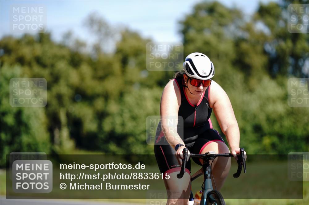 07.09.2025 - 19. Norderstedt Triathlon Michael Burmester http://msf.ph/oto/8833615 07.09.2025 12:04:05 Radfahren 278, 791, 1369 meine-sportfotos.de