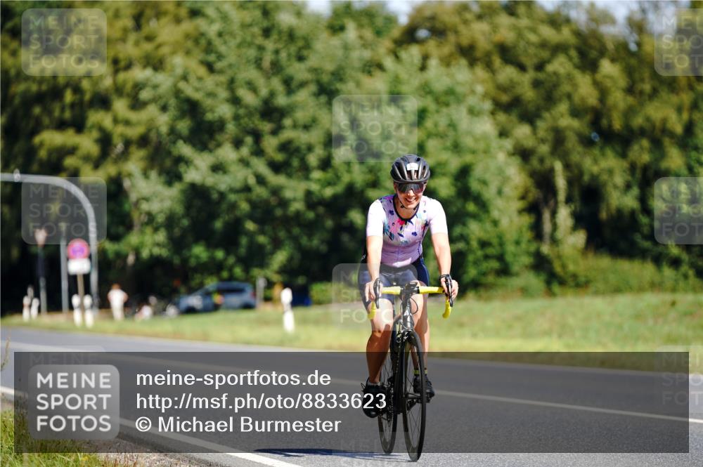 07.09.2025 - 19. Norderstedt Triathlon Michael Burmester http://msf.ph/oto/8833623 07.09.2025 12:04:10 Radfahren 293, 791, 1369 meine-sportfotos.de