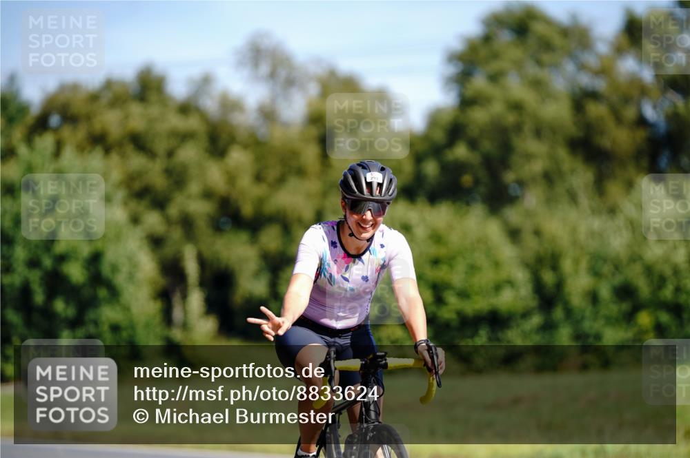 07.09.2025 - 19. Norderstedt Triathlon Michael Burmester http://msf.ph/oto/8833624 07.09.2025 12:04:11 Radfahren 293, 791, 1369 meine-sportfotos.de