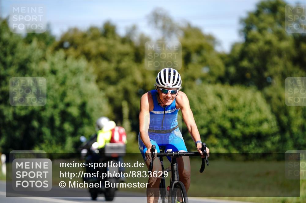 07.09.2025 - 19. Norderstedt Triathlon Michael Burmester http://msf.ph/oto/8833629 07.09.2025 12:04:16 Radfahren 1248 meine-sportfotos.de