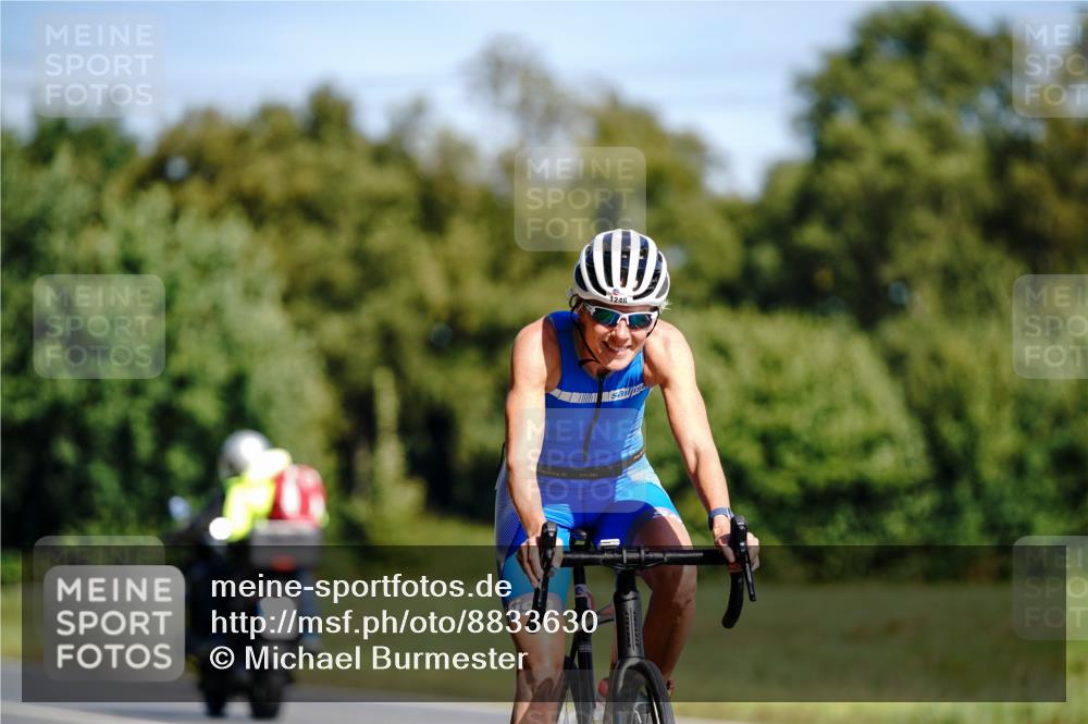 07.09.2025 - 19. Norderstedt Triathlon Michael Burmester http://msf.ph/oto/8833630 07.09.2025 12:04:16 Radfahren 1248 meine-sportfotos.de