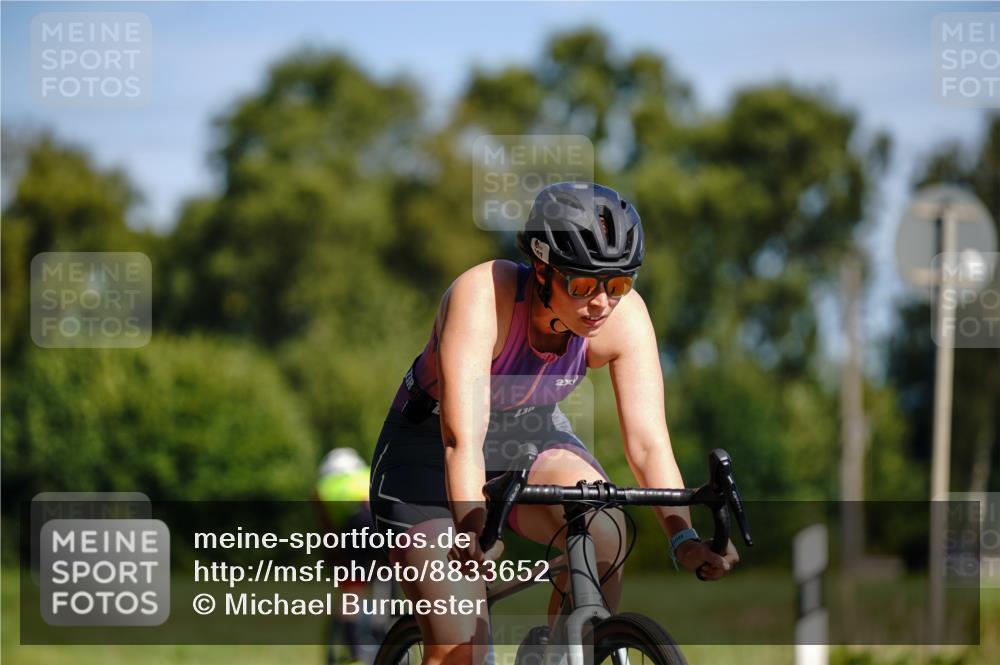 07.09.2025 - 19. Norderstedt Triathlon Michael Burmester http://msf.ph/oto/8833652 07.09.2025 12:05:00 Radfahren 215, 763 meine-sportfotos.de