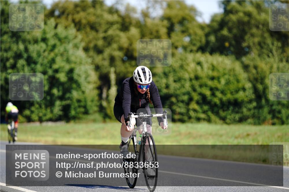 07.09.2025 - 19. Norderstedt Triathlon Michael Burmester http://msf.ph/oto/8833653 07.09.2025 12:05:03 Radfahren 763, 852 meine-sportfotos.de