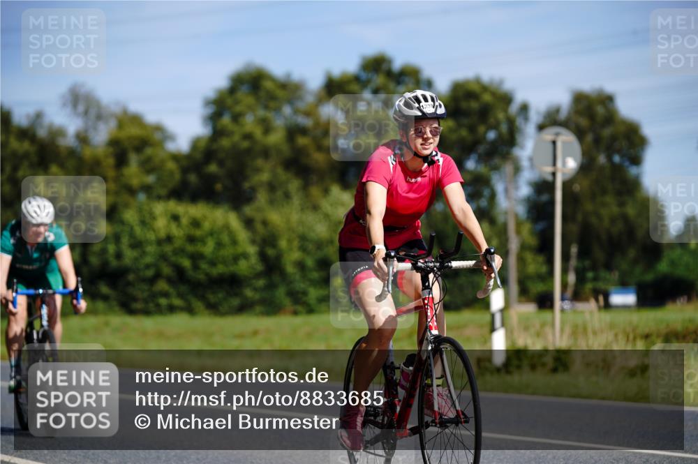07.09.2025 - 19. Norderstedt Triathlon Michael Burmester http://msf.ph/oto/8833685 07.09.2025 12:05:18 Radfahren 168, 227, 720, 724, 727, 1311, 1339 meine-sportfotos.de