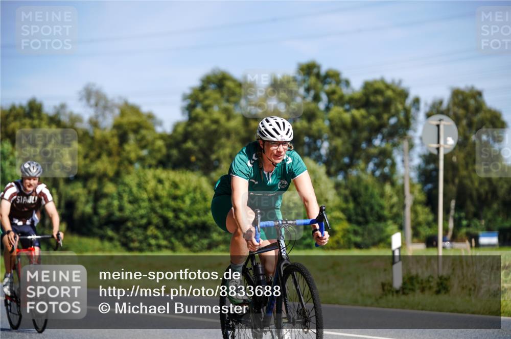 07.09.2025 - 19. Norderstedt Triathlon Michael Burmester http://msf.ph/oto/8833688 07.09.2025 12:05:19 Radfahren 168, 227, 720, 724, 727, 1311, 1339 meine-sportfotos.de