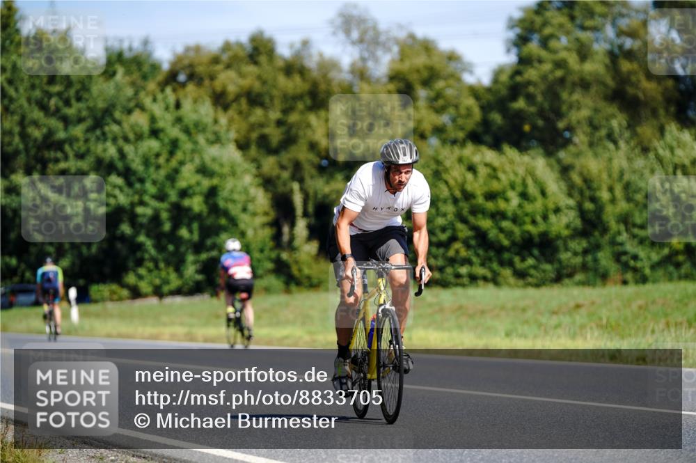 07.09.2025 - 19. Norderstedt Triathlon Michael Burmester http://msf.ph/oto/8833705 07.09.2025 12:05:26 Radfahren 169, 731, 782 meine-sportfotos.de