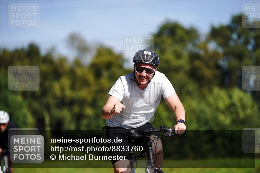 07.09.2025 - 19. Norderstedt Triathlon Michael Burmester http://msf.ph/oto/8833760 07.09.2025 12:07:13 Radfahren 164, 176, 709, 778, 828 meine-sportfotos.de