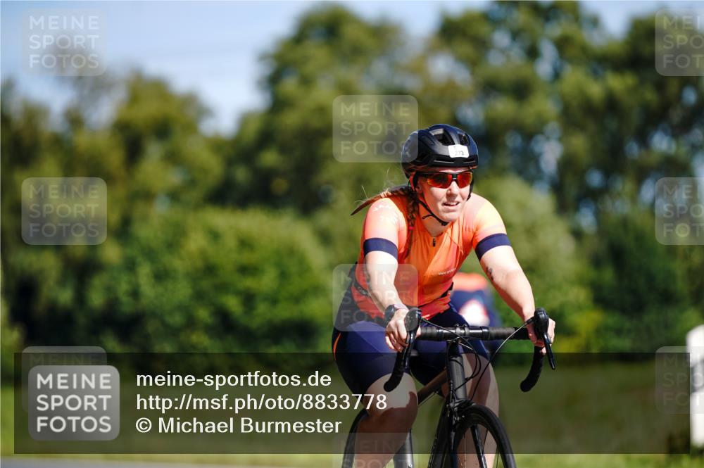 07.09.2025 - 19. Norderstedt Triathlon Michael Burmester http://msf.ph/oto/8833778 07.09.2025 12:07:33 Radfahren 273 meine-sportfotos.de