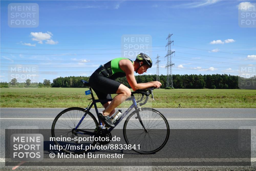 07.09.2025 - 19. Norderstedt Triathlon Michael Burmester http://msf.ph/oto/8833841 07.09.2025 13:55:50 Radfahren 417, 1042 meine-sportfotos.de