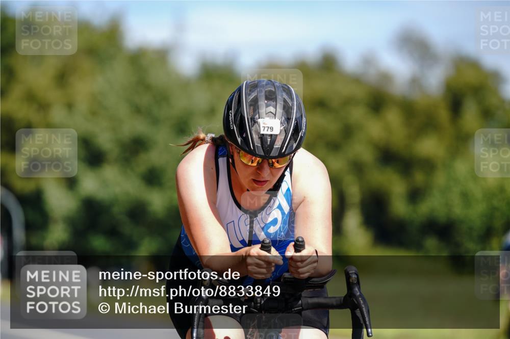 07.09.2025 - 19. Norderstedt Triathlon Michael Burmester http://msf.ph/oto/8833849 07.09.2025 12:09:02 Radfahren 725, 779, 1290 meine-sportfotos.de