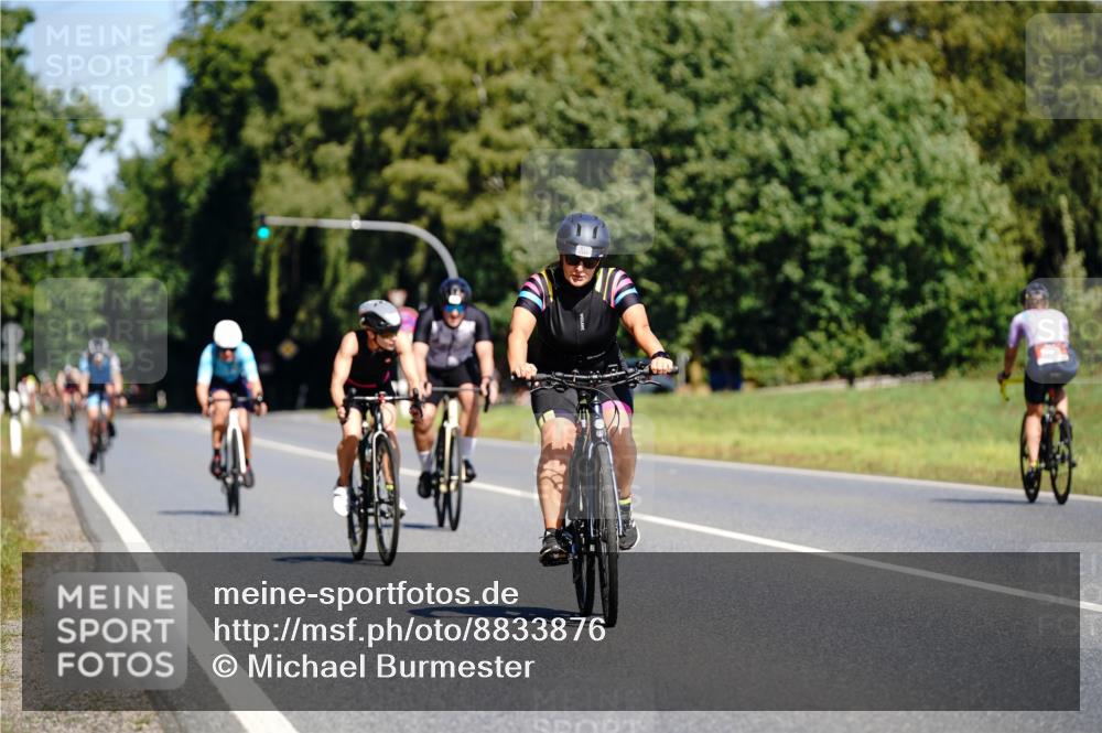 07.09.2025 - 19. Norderstedt Triathlon Michael Burmester http://msf.ph/oto/8833876 07.09.2025 12:09:55 Radfahren 792, 1315, 1378 meine-sportfotos.de