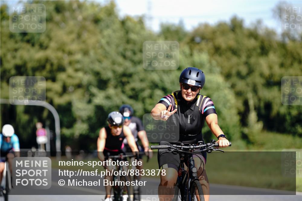 07.09.2025 - 19. Norderstedt Triathlon Michael Burmester http://msf.ph/oto/8833878 07.09.2025 12:09:56 Radfahren 699, 792, 1315, 1378 meine-sportfotos.de