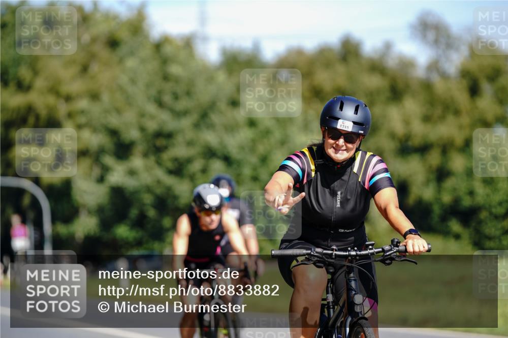 07.09.2025 - 19. Norderstedt Triathlon Michael Burmester http://msf.ph/oto/8833882 07.09.2025 12:09:57 Radfahren 699, 792, 1315, 1378 meine-sportfotos.de