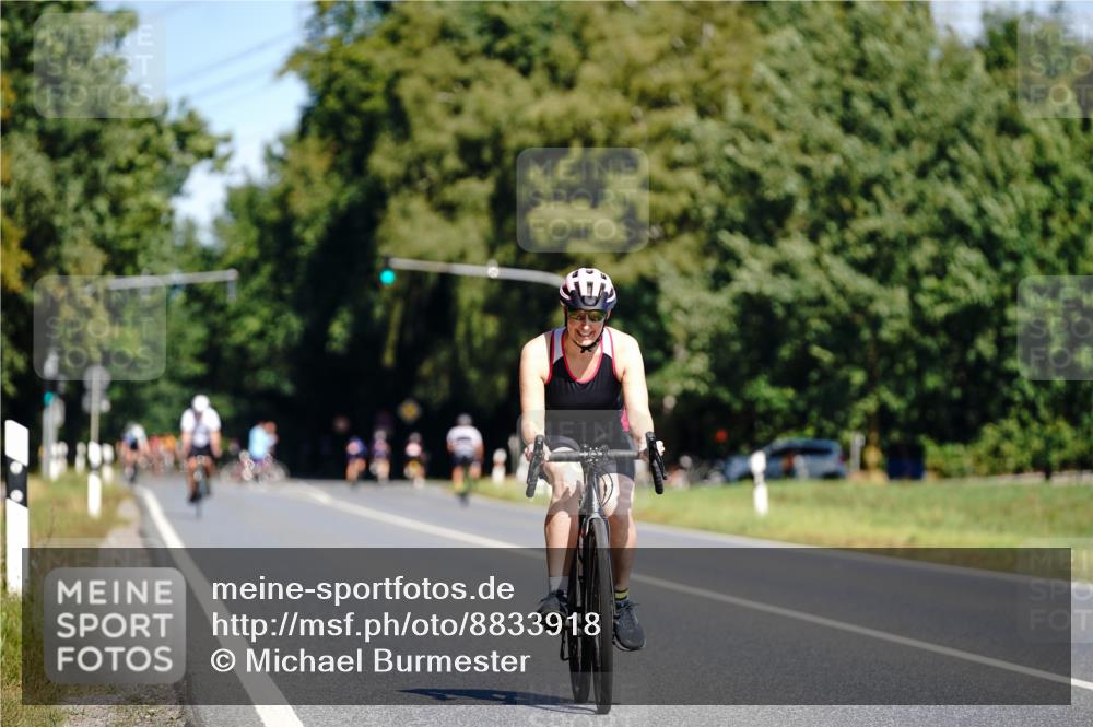 07.09.2025 - 19. Norderstedt Triathlon Michael Burmester http://msf.ph/oto/8833918 07.09.2025 12:10:31 Radfahren 290 meine-sportfotos.de
