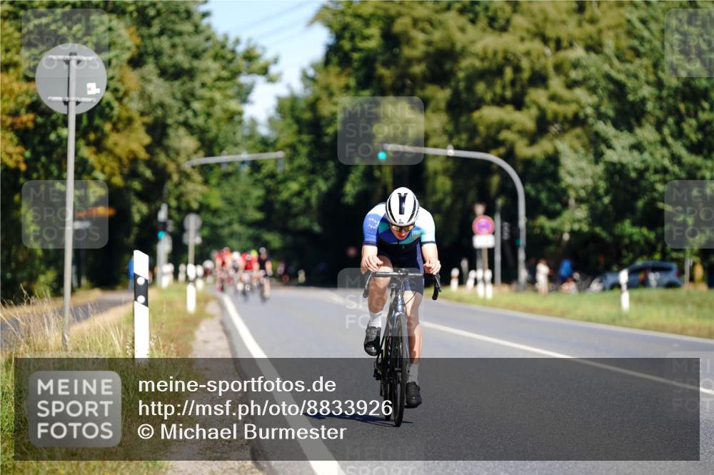07.09.2025 - 19. Norderstedt Triathlon Michael Burmester http://msf.ph/oto/8833926 07.09.2025 12:10:47 Radfahren 856 meine-sportfotos.de