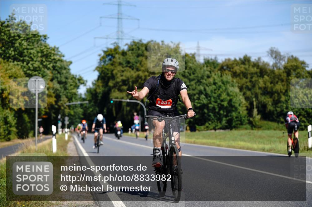 07.09.2025 - 19. Norderstedt Triathlon Michael Burmester http://msf.ph/oto/8833982 07.09.2025 12:11:56 Radfahren 1260, 1331, 1350 meine-sportfotos.de