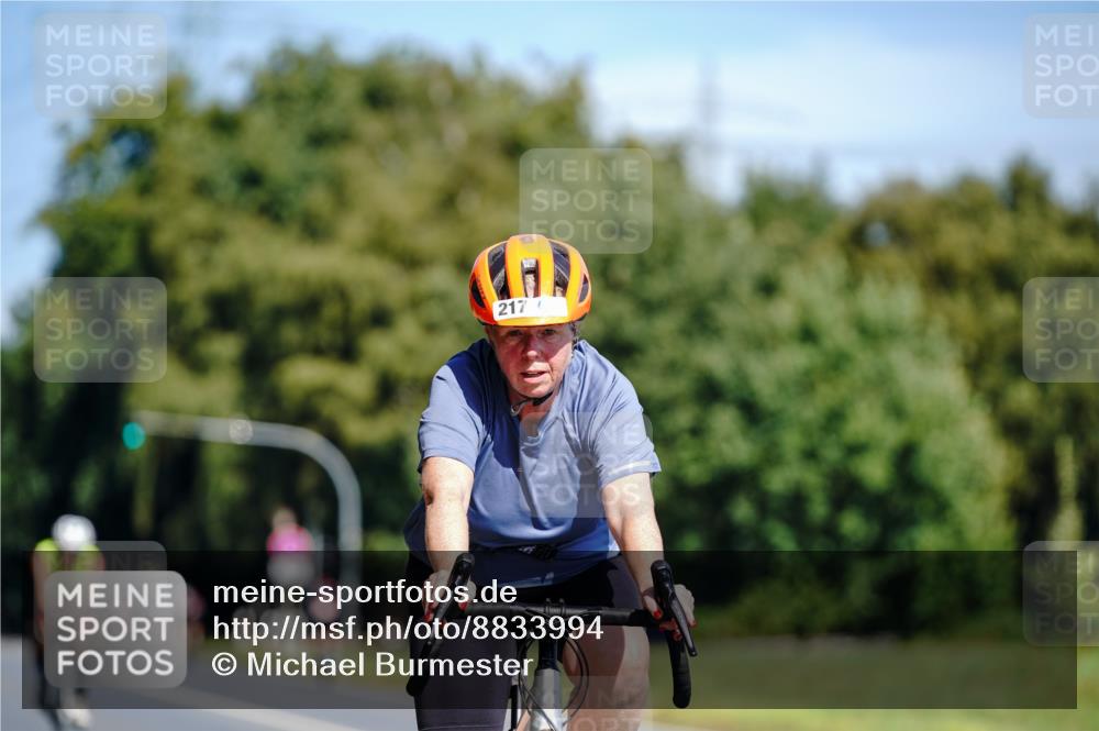 07.09.2025 - 19. Norderstedt Triathlon Michael Burmester http://msf.ph/oto/8833994 07.09.2025 12:12:05 Radfahren 217 meine-sportfotos.de