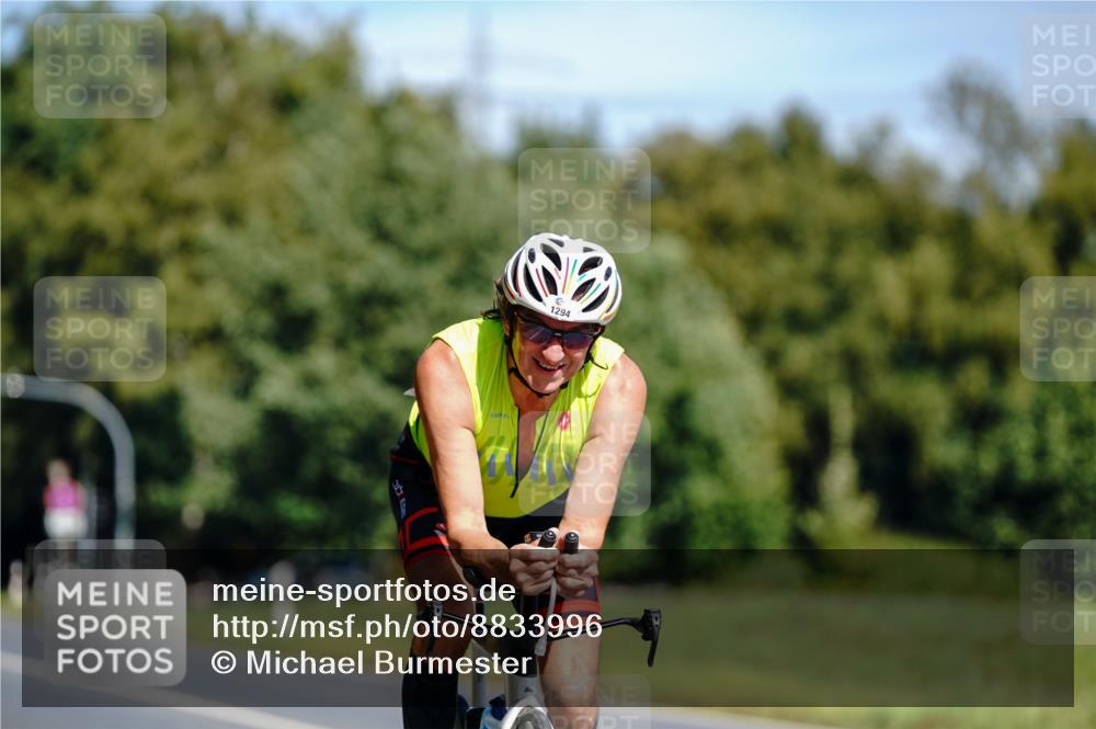 07.09.2025 - 19. Norderstedt Triathlon Michael Burmester http://msf.ph/oto/8833996 07.09.2025 12:12:09 Radfahren 217, 1294 meine-sportfotos.de