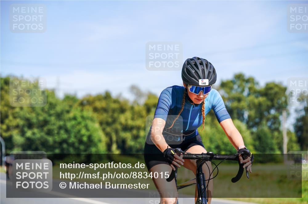 07.09.2025 - 19. Norderstedt Triathlon Michael Burmester http://msf.ph/oto/8834015 07.09.2025 12:12:32 Radfahren 140 meine-sportfotos.de