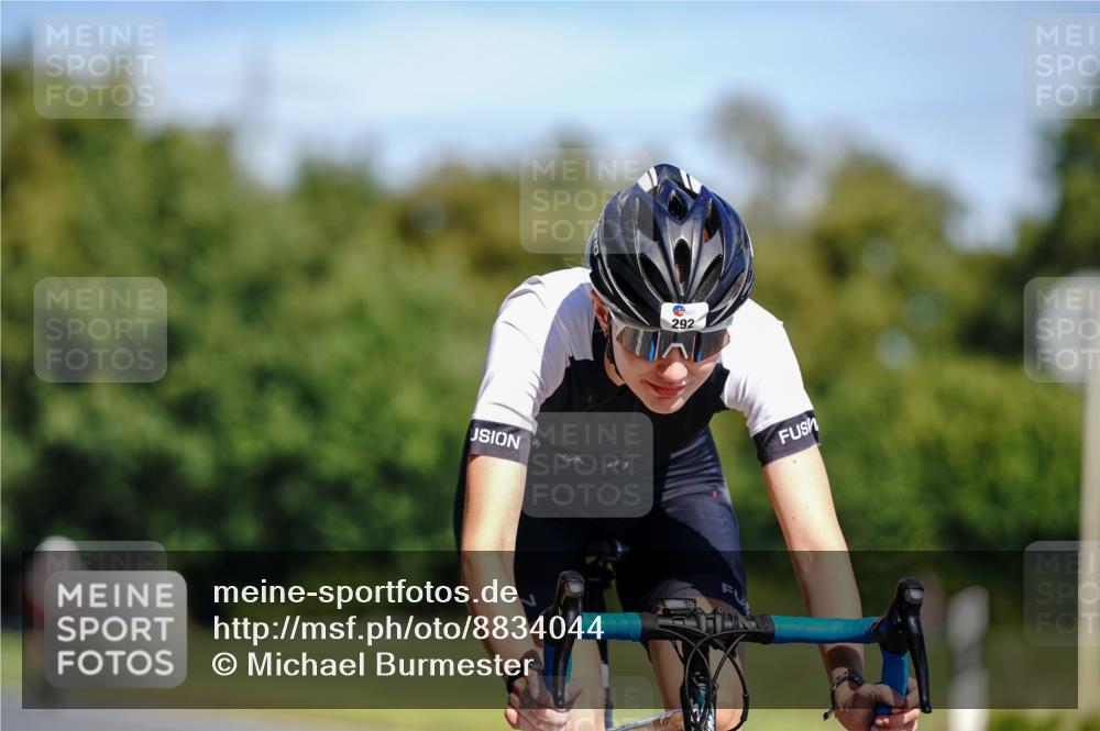 07.09.2025 - 19. Norderstedt Triathlon Michael Burmester http://msf.ph/oto/8834044 07.09.2025 12:13:03 Radfahren 292 meine-sportfotos.de