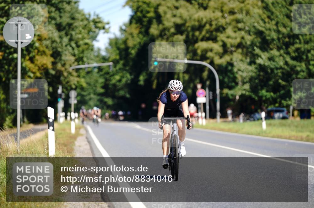 07.09.2025 - 19. Norderstedt Triathlon Michael Burmester http://msf.ph/oto/8834046 07.09.2025 12:13:10 Radfahren 1361 meine-sportfotos.de