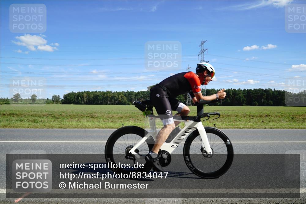 07.09.2025 - 19. Norderstedt Triathlon Michael Burmester http://msf.ph/oto/8834047 07.09.2025 13:56:47 Radfahren 971, 1008 meine-sportfotos.de