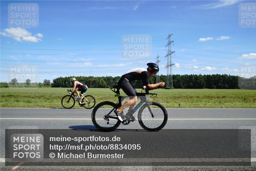 07.09.2025 - 19. Norderstedt Triathlon Michael Burmester http://msf.ph/oto/8834095 07.09.2025 13:57:21 Radfahren 994, 1027, 1036, 1457, 1469 meine-sportfotos.de